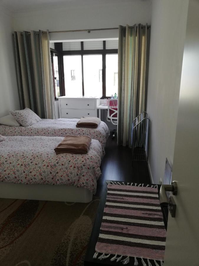 Anthony'S Place Almada Esterno foto