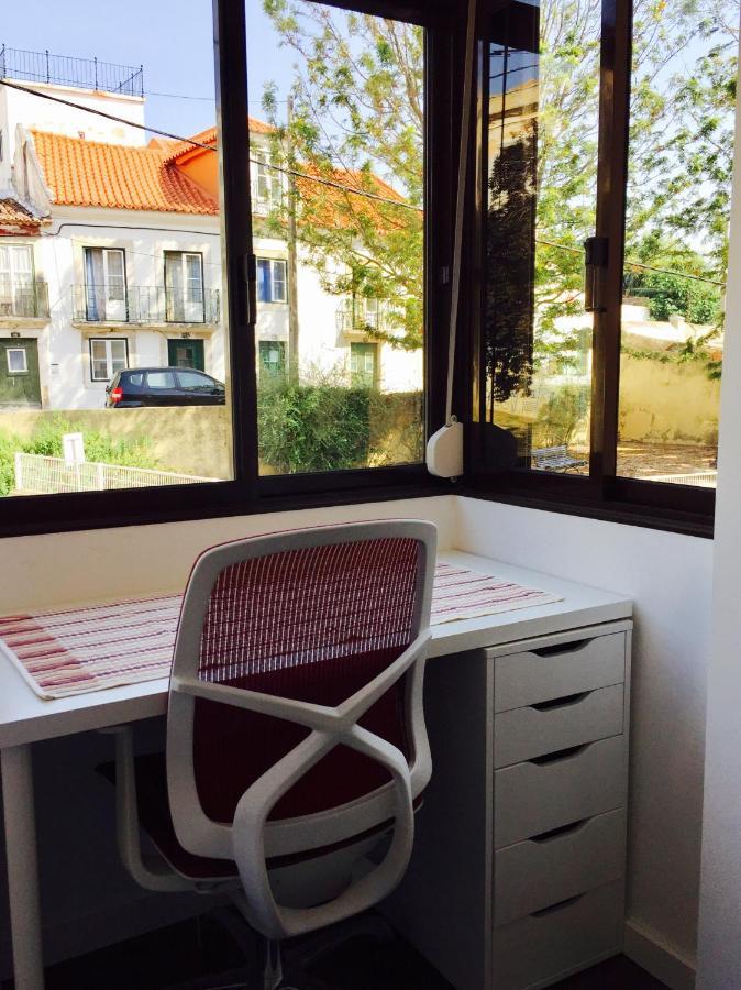 Anthony'S Place Almada Esterno foto